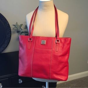 Dooney & Bourke Tote